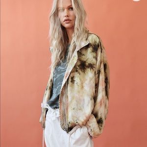 Free people tie dye windbreaker size m SOLD OUT